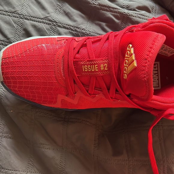 Marvel adidas D.O.N. Issue 2 GCA Donovan Mitchell - Picture 7 of 8